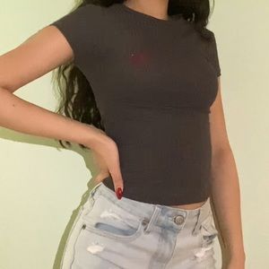 Rue 21 T-crop (super soft stretchy material) stone lip design